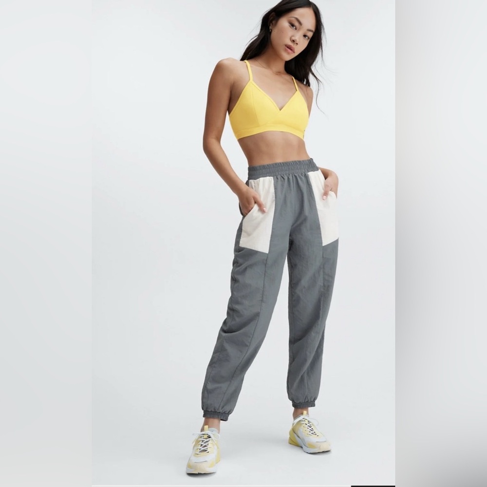 Fabletics Gray and Cream Joggers